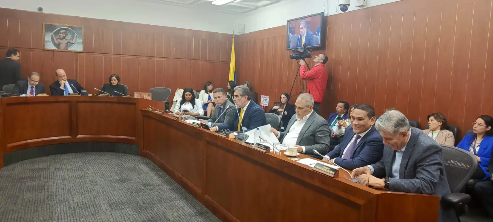 Noticia: En debate de control político sobre mercados de carbono en Colombia, ASOCARBONO destacó la importancia de una colaboración multisectorial para fortalecerlos